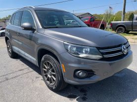 2013 Volkswagen Tiguan - Image 29