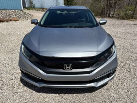 2019 HONDA CIVIC SEDAN 4-CYL, PZEV, TURBO, 1.5 LITER EX-L SEDAN 4D at T&T Repairables - used car dealership in Spencer, Indiana.