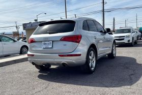 2010 AUDI Q5 SUV V6, 3.2 LITER 3.2 QUATTRO PREMIUM SPORT UTILITY 4D