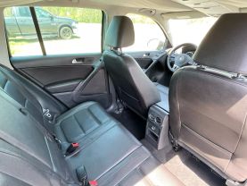 2013 Volkswagen Tiguan - Image 28