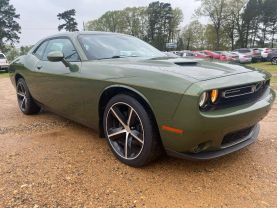 2019 DODGE CHALLENGER COUPE V6, 3.6 LITER SXT COUPE 2D