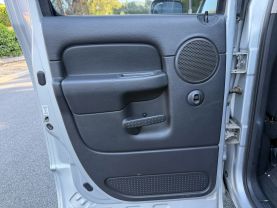 2003 DODGE RAM 1500 QUAD CAB SLT PICKUP 4D 8 FT