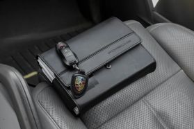 2013 Porsche Cayenne - Image 57