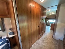 Used 2016 JAYCO REDHAWK CLASS C - 31XL - LA Auto Star located in Virginia Beach, VA