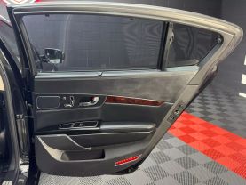 2016 KIA K900 SEDAN V8, GDI, 5.0 LITER LUXURY SEDAN 4D