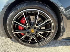 2018 PORSCHE PANAMERA SEDAN V8, TWIN TURBO, 4.0 LITER TURBO SEDAN 4D