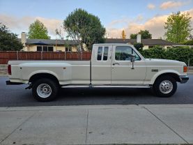1989 FORD F350 XLT LARIAT SUPERCAB DRW