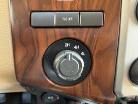 2016 FORD F450 SUPER DUTY CREW CAB PICKUP V8, TURBO DIESEL, 6.7 LITER LARIAT PICKUP 4D 8 FT