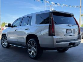 2016 CADILLAC ESCALADE SUV V8, 6.2 LITER LUXURY SPORT UTILITY 4D