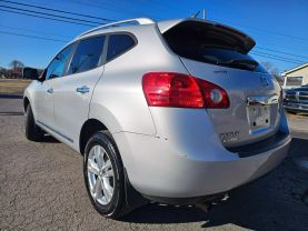 2015 NISSAN ROGUE SELECT