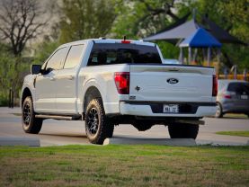 2024 FORD F150 SUPERCREW CAB PICKUP V8, 5.0 LITER XLT PICKUP 4D 5 1/2 FT