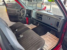 1992 CHEVROLET S10 REGULAR CAB PICKUP V6, 4.3 LITER LONG BED