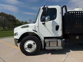 2019 FREIGHTLINER M2 106 CAB CHASSIS CUMMINS ISB 6.7L REGULAR CAB