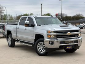 2018 CHEVROLET SILVERADO 2500 HD CREW CAB PICKUP V8, TURBO DIESEL, 6.6 LITER LTZ PICKUP 4D 6 1/2 FT