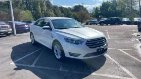 2015 Ford Taurus - Image 3