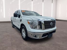 2017 NISSAN TITAN CREW CAB PICKUP V8, 5.6 LITER S PICKUP 4D 5 1/2 FT