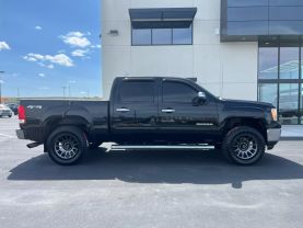 2012 GMC SIERRA 1500 CREW CAB PICKUP V8, FLEX FUEL, 5.3 LITER SLE PICKUP 4D 5 3/4 FT - The Auto Lot