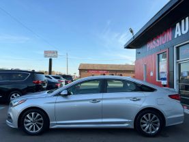 2016 HYUNDAI SONATA SEDAN 4-CYL, PZEV, 2.4 LITER SPORT SEDAN 4D