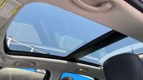 2020 Fiat 500l Lounge Hatchback 4d - Image 43