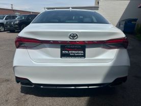 2021 TOYOTA AVALON SEDAN 4-CYL, DYNAMIC-FORCE, 2.5 LITER XLE SEDAN 4D