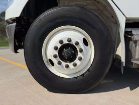 2019 FREIGHTLINER M2 106 CAB CHASSIS CUMMINS ISB 6.7L REGULAR CAB