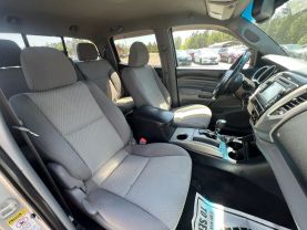 2013 Toyota Tacoma Double Cab Pickup 4d 5 Ft - Image 21