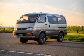 1995 TOYOTA HIACE VAN 1KZ-TE SUPER CUSTOM LIMITED