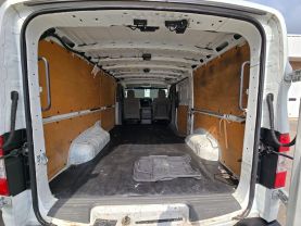 2017 Nissan Nv3500 Hd Cargosl Van 3d - Image 15