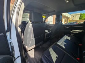 2023 Chevrolet Silverado 1500 Crew Cabrst Pickup 4d 5 3/4 Ft - Image 14