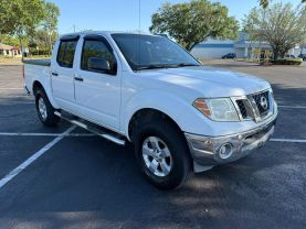2010 NISSAN FRONTIER CREW CAB PICKUP V6, 4.0 LITER LE PICKUP 4D 5 FT