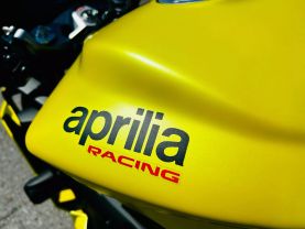 2022 APRILIA RS 660 SPORTBIKES - -