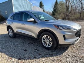 2021 FORD ESCAPE SUV 3-CYL, ECOBOOST, TURBO, 1.5 LITER SE SPORT UTILITY 4D at T&T Repairables - used car dealership in Spencer, Indiana.