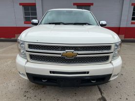 2012 CHEVROLET SILVERADO 1500 CREW CAB PICKUP V8, FLEX FUEL, 5.3 LITER LTZ PICKUP 4D 5 3/4 FT