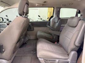2010 CHRYSLER TOWN & COUNTRY