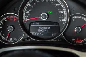 2017 VOLKSWAGEN BEETLE CONVERTIBLE 4-CYL, TURBO, 1.8 LITER 1.8T S CONVERTIBLE 2D