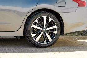 2018 Nissan Altima - Image 55