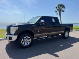 2013 FORD F250 SUPER DUTY CREW CAB PICKUP V8, TURBO DSL, 6.7L LARIAT PICKUP 4D 6 3/4 FT