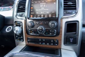2016 RAM 1500 CREW CAB PICKUP V8, HEMI, 5.7 LITER LARAMIE PICKUP 4D 5 1/2 FT