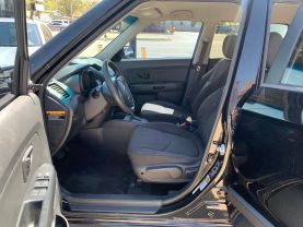 2013 KIA SOUL WAGON 4-CYL, 1.6 LITER WAGON 4D - Becker Auto Sales LLC in Emporia, KS