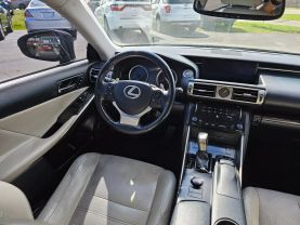2014 LEXUS IS
