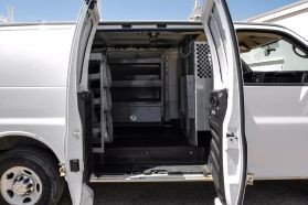 2014 Chevrolet Express 3500 Cargo - Image 37