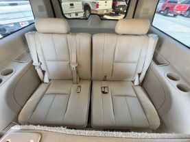 2010 CHEVROLET SUBURBAN 1500 SUV V8, FLEX FUEL, 5.3 LITER LT SPORT UTILITY 4D
