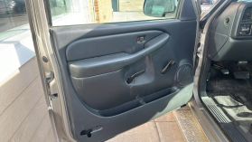 2002 CHEVROLET SILVERADO 1500 EXTENDED CAB PICKUP V8, 4.8 LITER SHORT BED