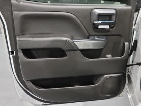 2018 Chevrolet Silverado 1500 Crew Cab - - Image 37