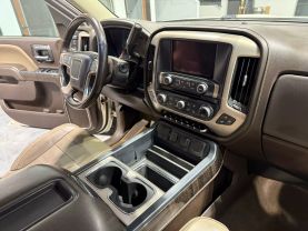 2014 GMC SIERRA 1500 CREW CAB PICKUP V8 ECOTEC3 FF 6.2L DENALI PICKUP 4D 5 3/4 FT