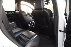 2012 PORSCHE CAYENNE SUV M4851 TURBO