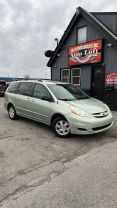 2010 TOYOTA SIENNA VAN V6, 3.5 LITER LE MINIVAN 4D