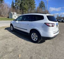 2017 Chevrolet Traverse - Image 4