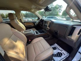 2017 Gmc Sierra 1500 Crew Cab Denali Pickup 4d 5 3/4 Ft - Image 25