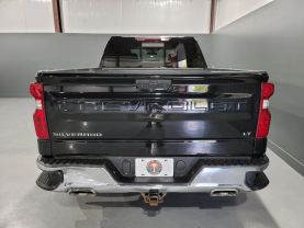 2020 Chevrolet Silverado 1500 Crew Cab - - Image 4